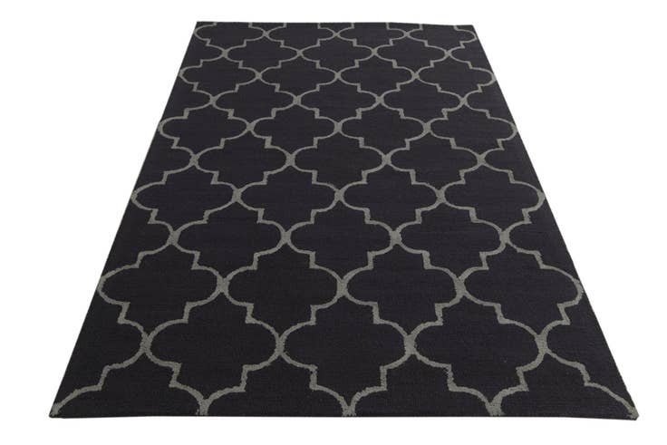 Detail image of 5' x 8' Luna Wool Rug