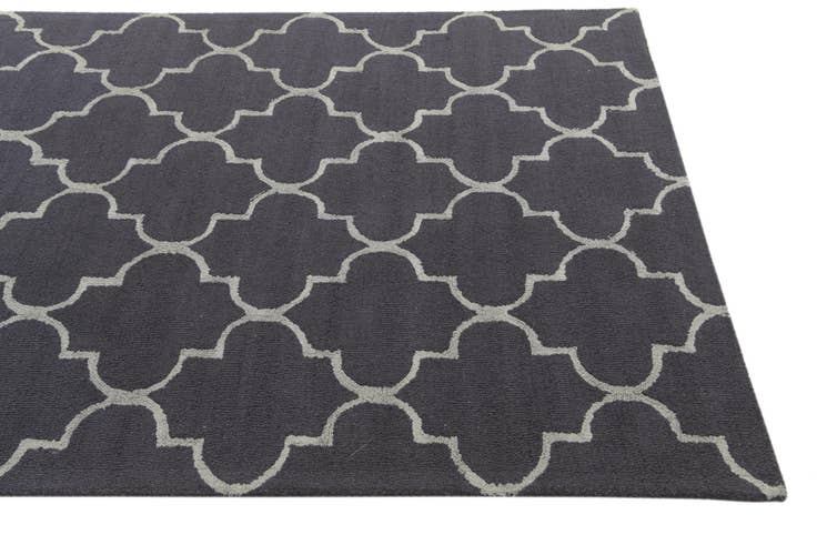 Detail image of 5' x 8' Luna Wool Rug