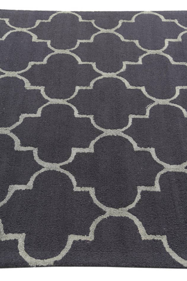 Detail image of 5' x 8' Luna Wool Rug