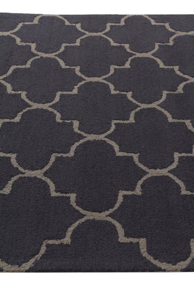 Detail image of 5' x 8' Luna Wool Rug