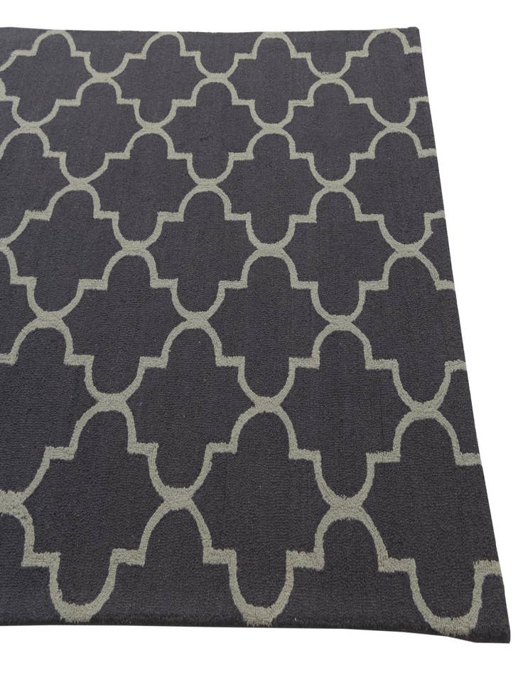 Detail image of 5' x 8' Luna Wool Rug