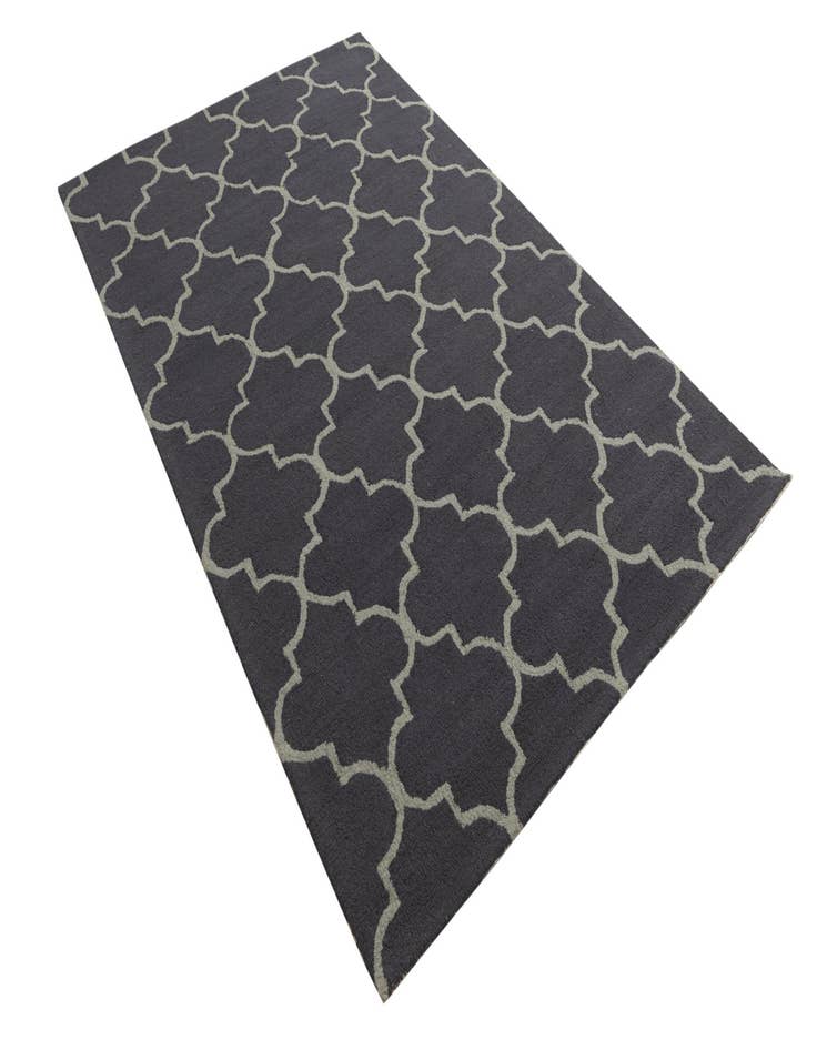 Detail image of 5' x 8' Luna Wool Rug