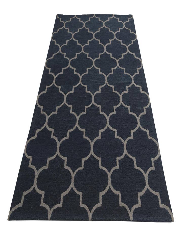 Detail image of 5' 1 x 8' 1 Luna Wool Rug