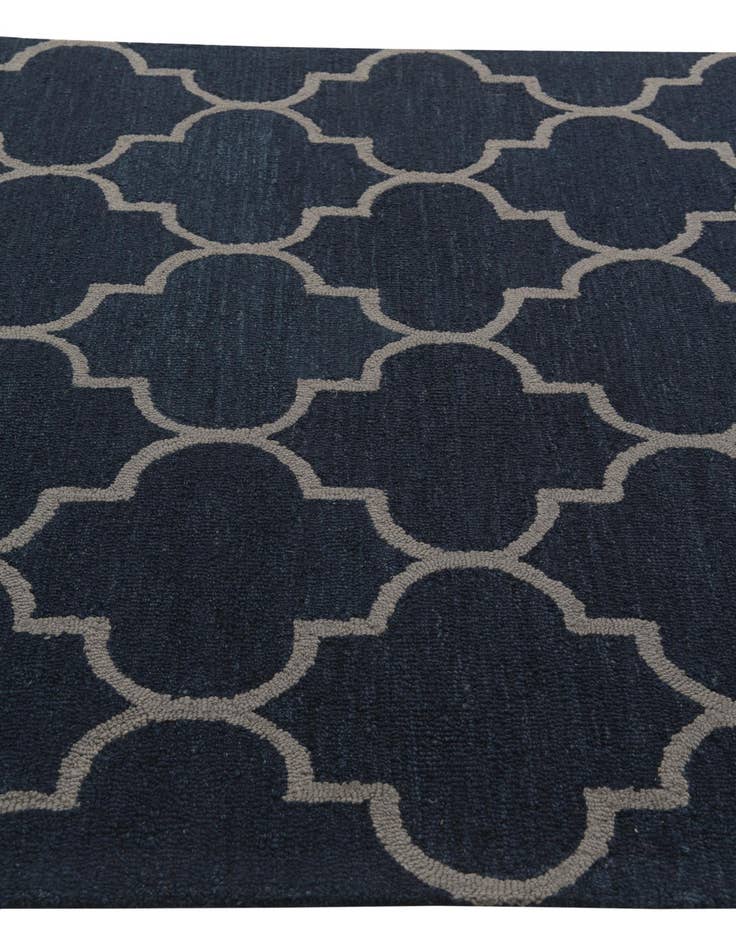Detail image of 5' 1 x 8' 1 Luna Wool Rug
