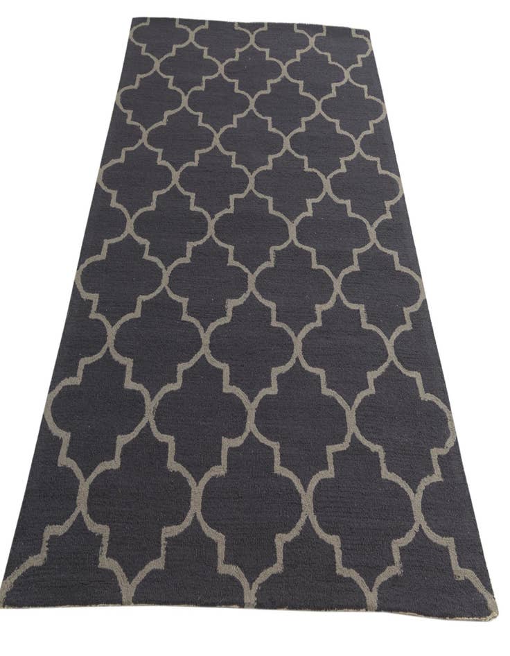 Detail image of 5' x 8' Luna Wool Rug