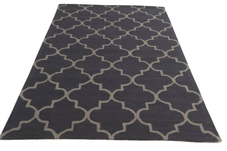 Detail image of 5' x 8' Luna Wool Rug