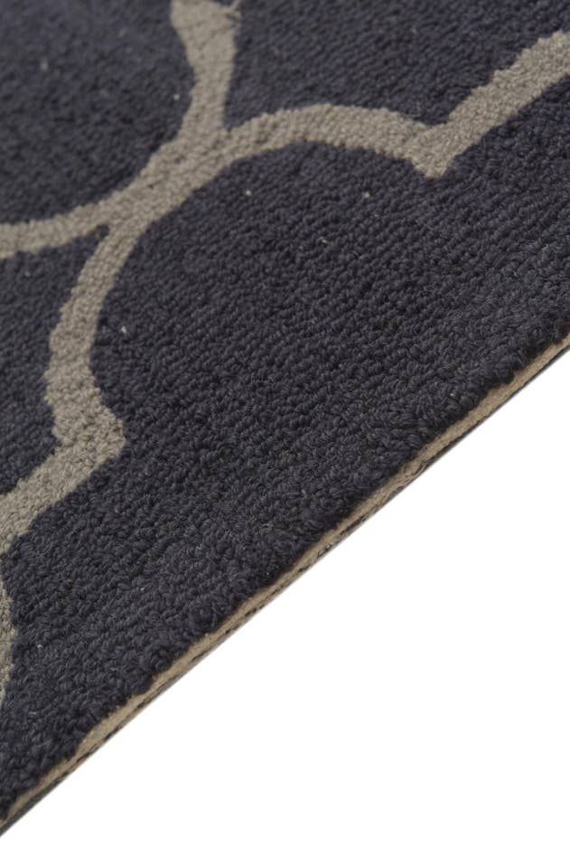 Detail image of 5' x 8' Luna Wool Rug
