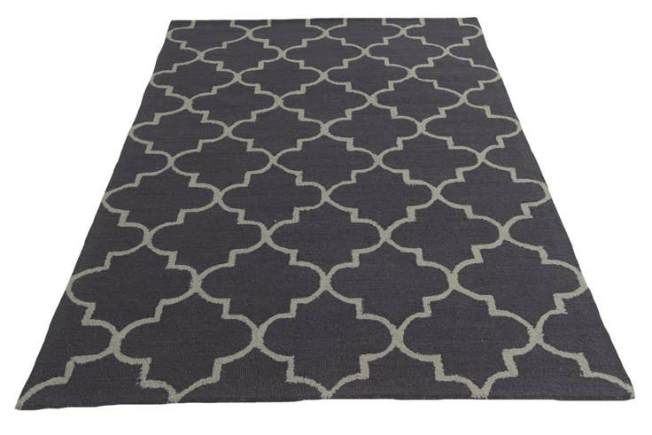 Detail image of 5' x 8' Luna Wool Rug