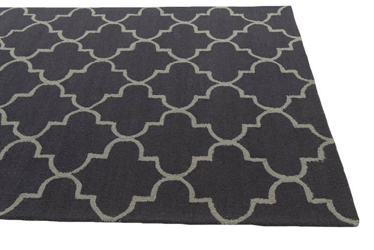 Detail image of 5' x 8' Luna Wool Rug