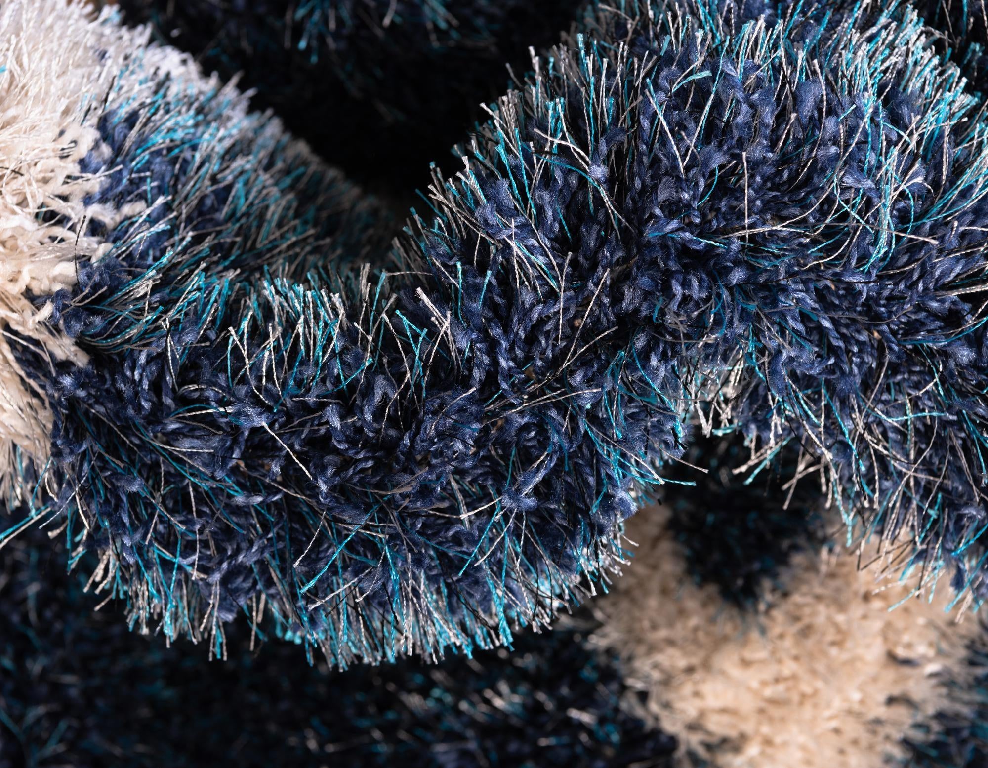 7' x 10' Luxe Trellis Shag Rug