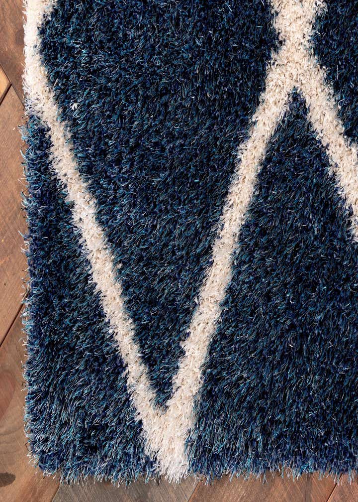 7' x 10' Luxe Trellis Shag Rug