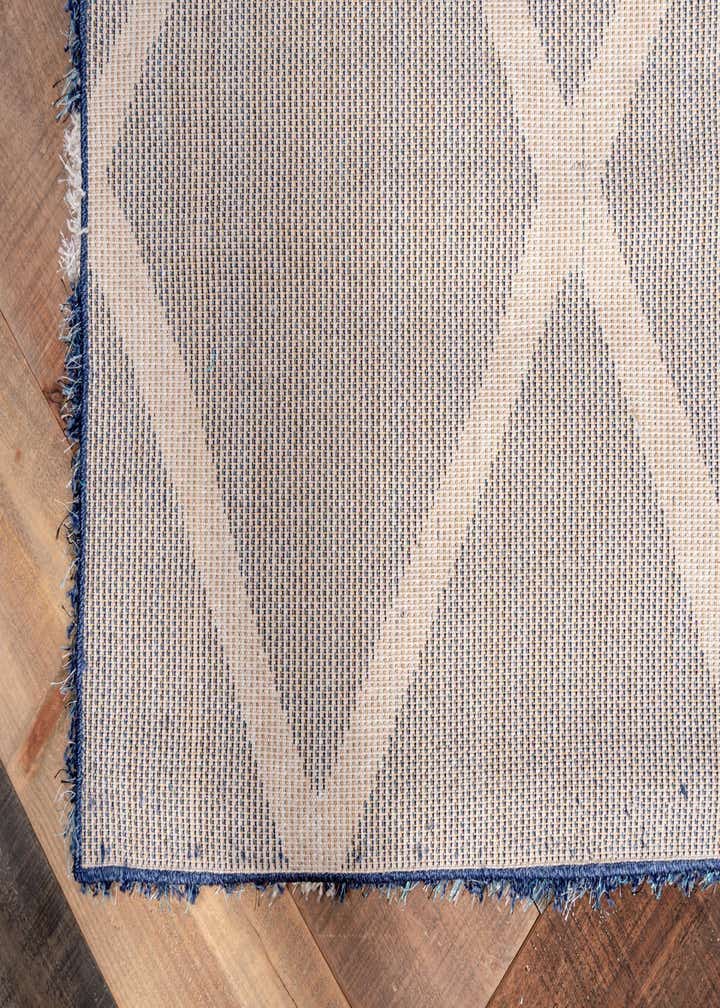 7' x 10' Luxe Trellis Shag Rug