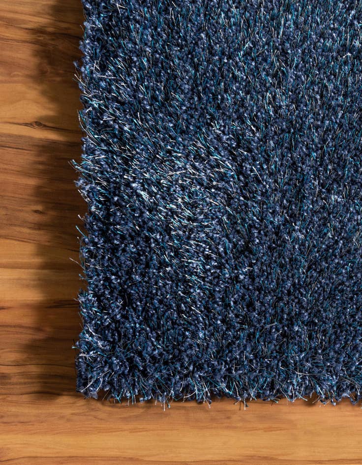 Detail image of 2' 2 x 3' Luxury Solid Shag Rug