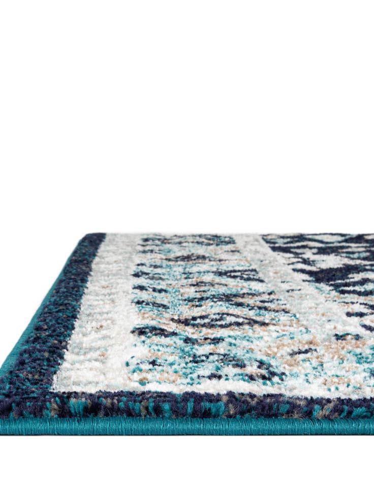 Detail image of 7' 10 x 10' Madeline Rug