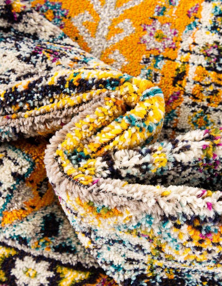 Detail image of 10' x 13' Madeline Rug