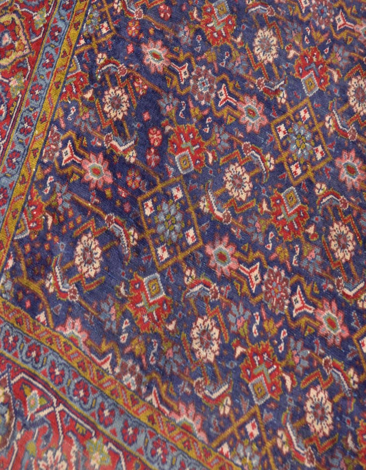 Detail image of 6' 10 x 9' 10 Hand Knotted Mahal Persian Wool Rug