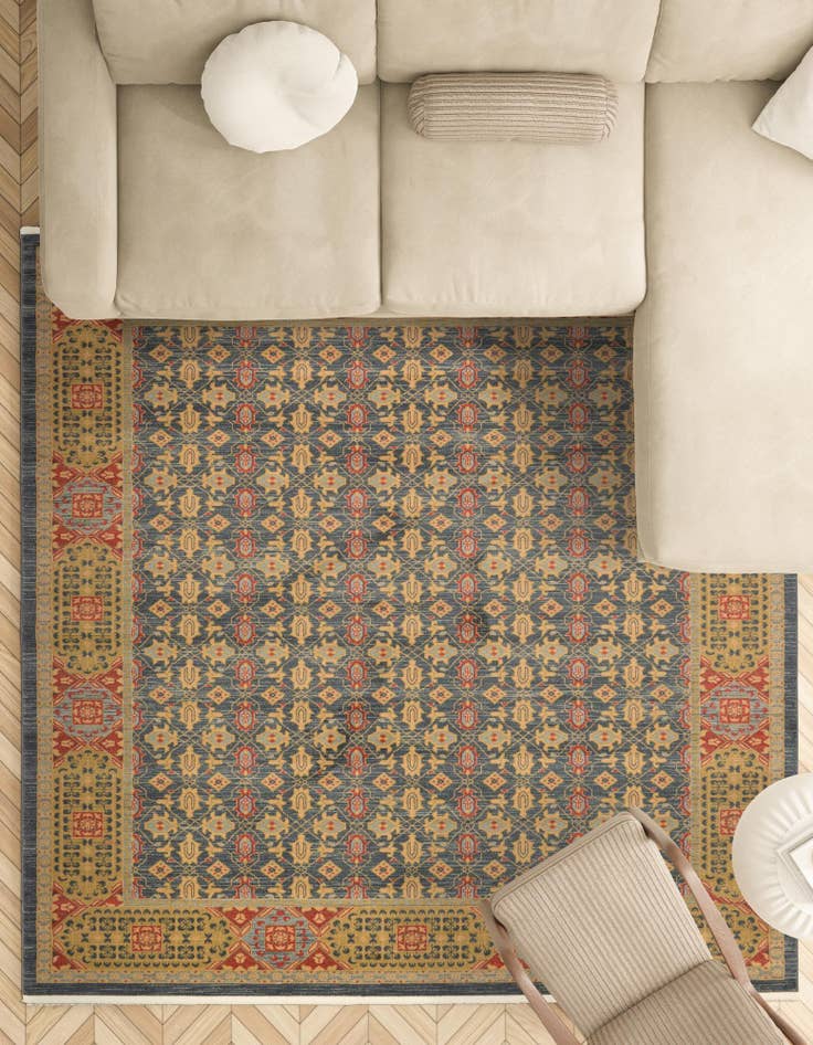 Detail image of 3' x 5' 3 Mamluk Rug