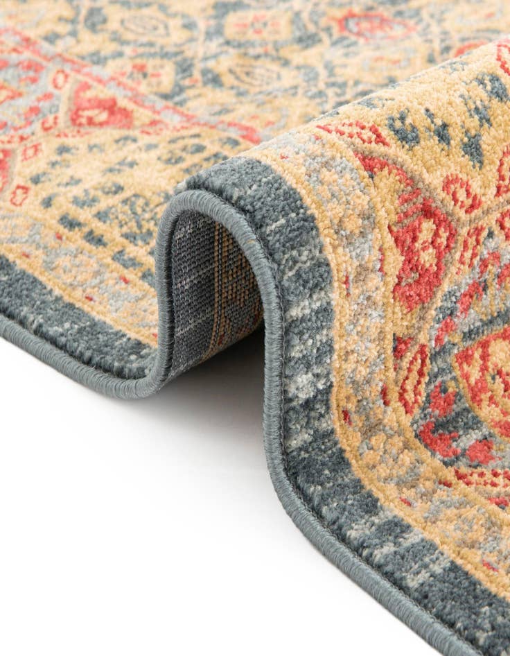 Detail image of 3' x 5' 3 Mamluk Rug