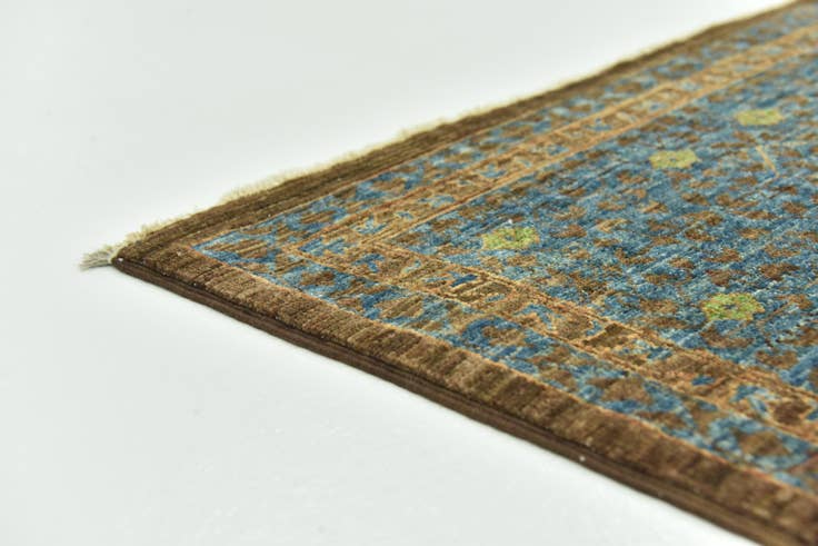 Detail image of 6' 10 x 9' 9 Hand Knotted Mamluk Ziegler Rug