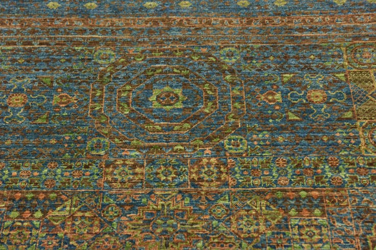 Detail image of 6' 10 x 9' 9 Hand Knotted Mamluk Ziegler Rug