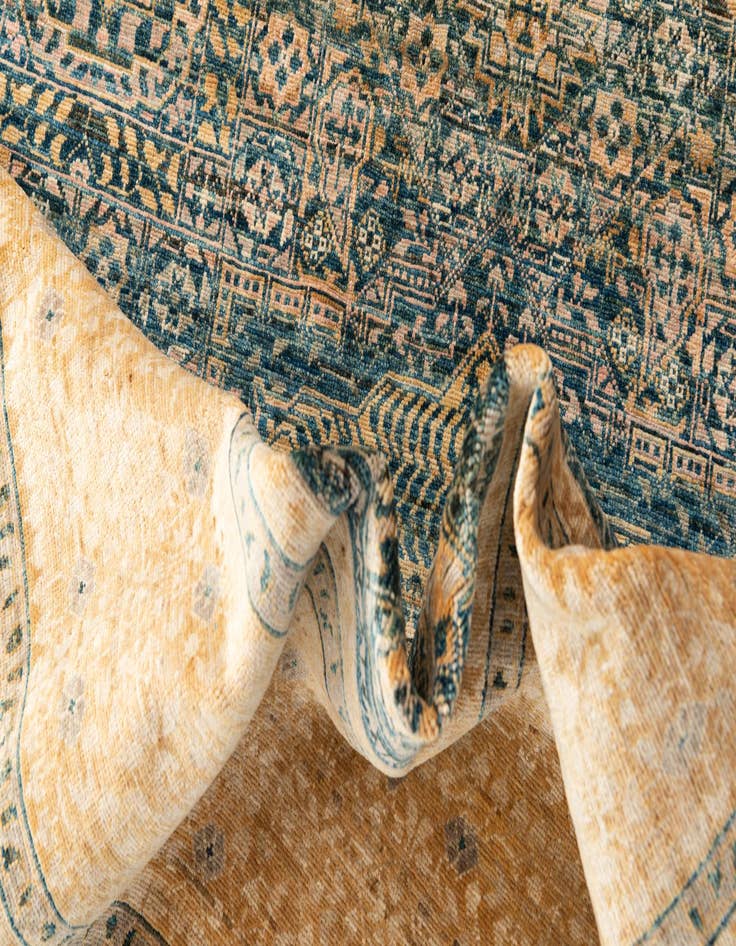 Detail image of 5' 10 x 8' 7 Hand Knotted Mamluk Ziegler Oriental Rug
