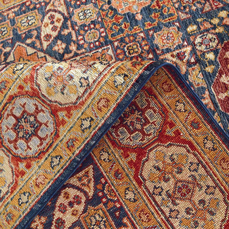 Detail image of 4' 2 x 6' 3 Hand Knotted Mamluk Ziegler Rug
