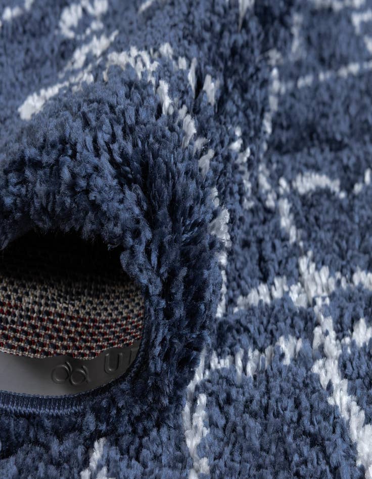 Detail image of 4' x 6' Marrakesh Shag Rug