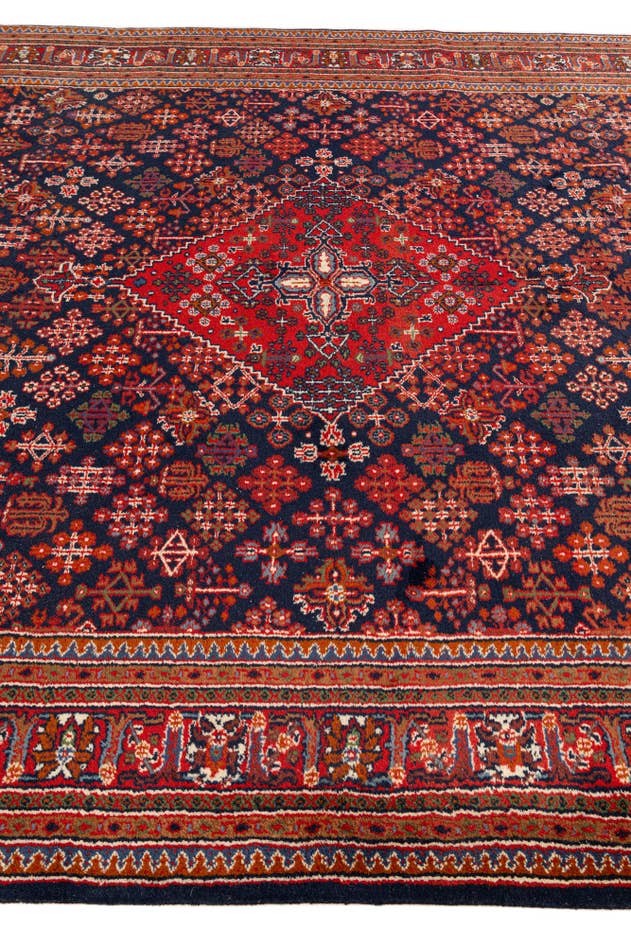 Detail image of 7' 6 x 10' 4 Hand Knotted Maymeh Wool Rug