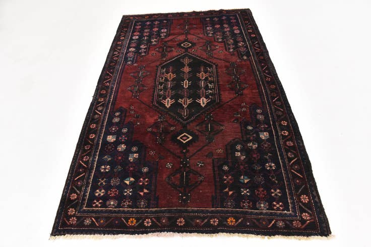 Detail image of 4' 7 x 7' 9 Hand Knotted Mazlaghan Persian Wool Rug
