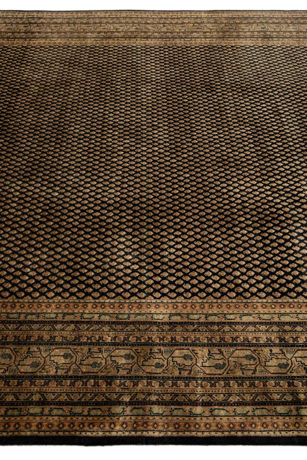 Detail image of 7' 2 x 10' Hand Knotted Mir Oriental Wool Rug
