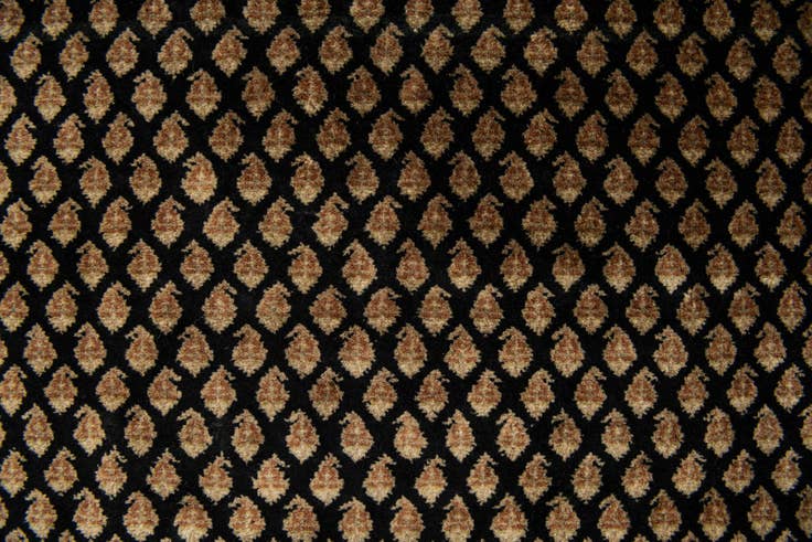 Detail image of 7' 2 x 10' Hand Knotted Mir Oriental Wool Rug
