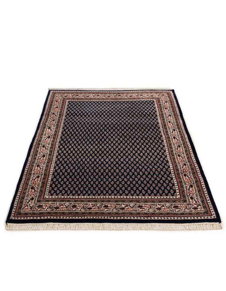 Detail image of 4' 2 x 6' Hand Knotted Mir Wool Rug