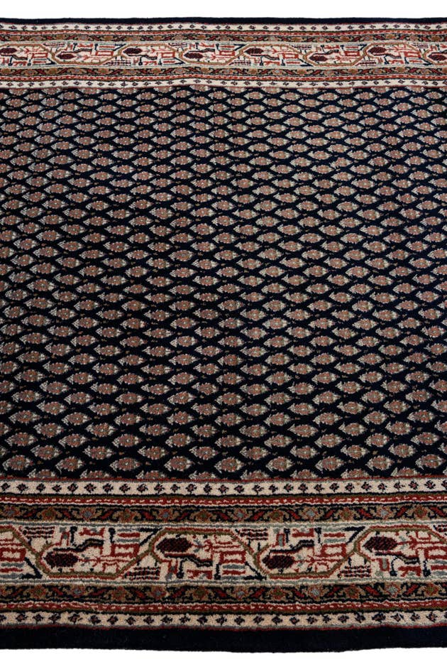 Detail image of 4' 2 x 6' Hand Knotted Mir Wool Rug