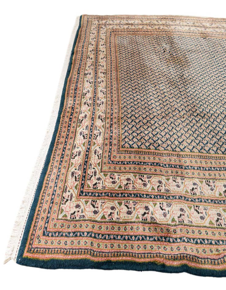 Detail image of 8' 8 x 12'  Hand Knotted Mir Wool Rug