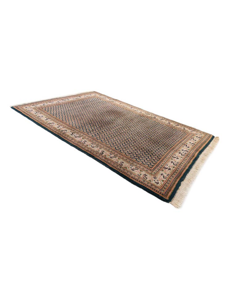 Detail image of 5' 8 x 7' 11 Hand Knotted Mir Wool Rug