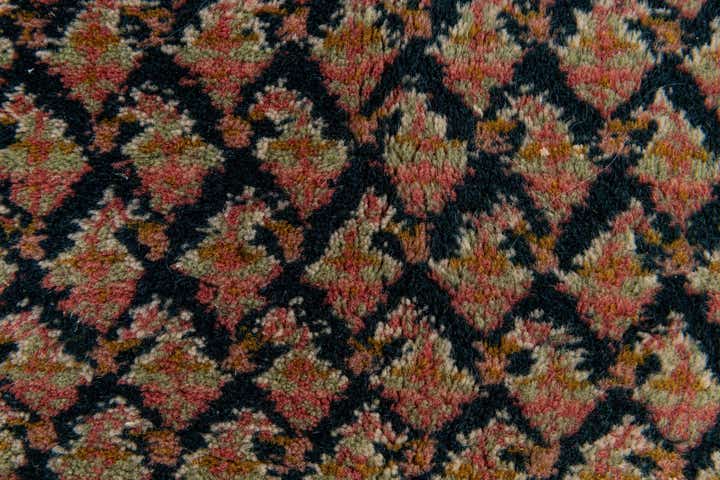 5' 8 x 7' 11 Hand Knotted Mir Wool Rug