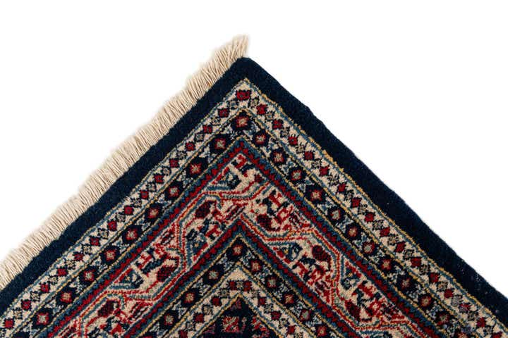 3' 9 x 5' 5 Hand Knotted Mir Wool Rug