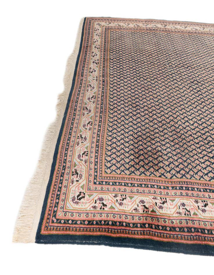 Detail image of 8' 2 x 11' 3  Hand Knotted Mir Wool Rug