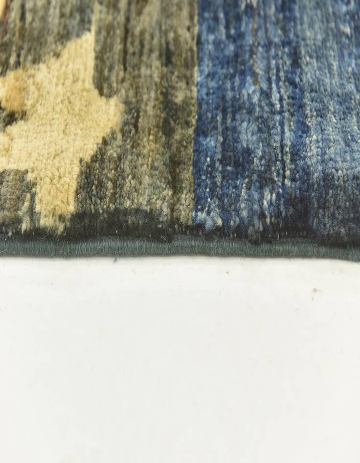 Detail image of 8' 3 x 11' 5  Hand Knotted Modern Ziegler Rug