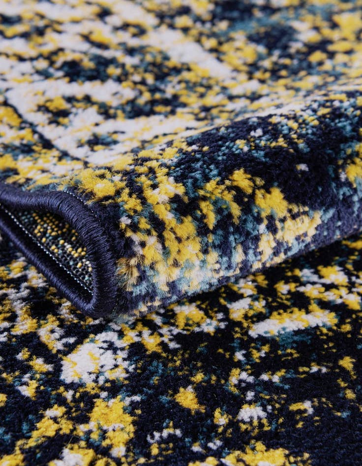 Detail image of 9' x 12' Monaco Rug