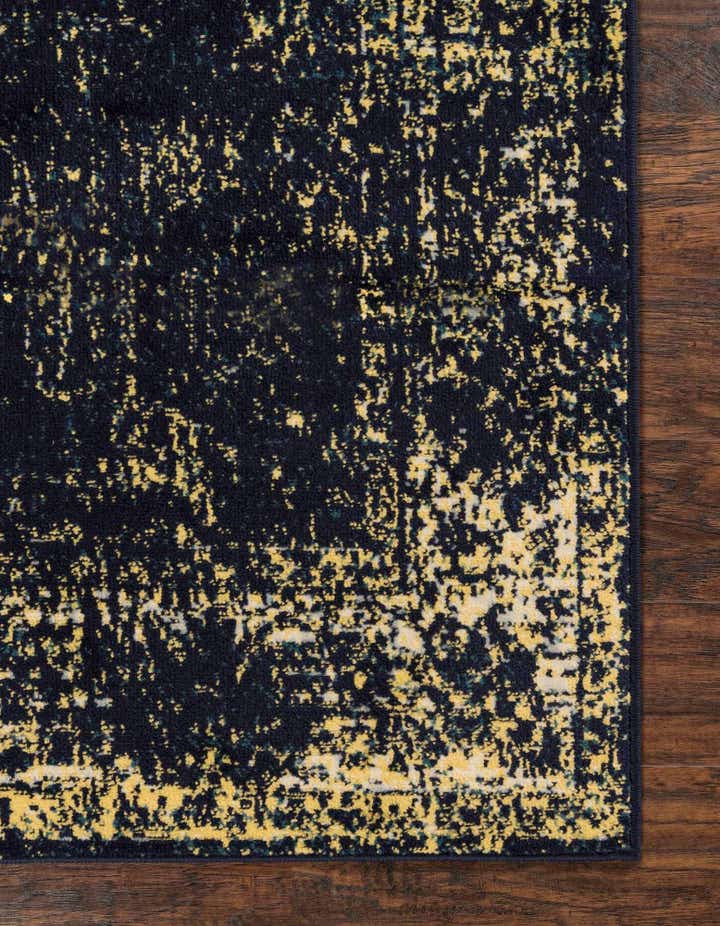 5' 3 x 8' Monte Carlo Rug With Pad Bundle