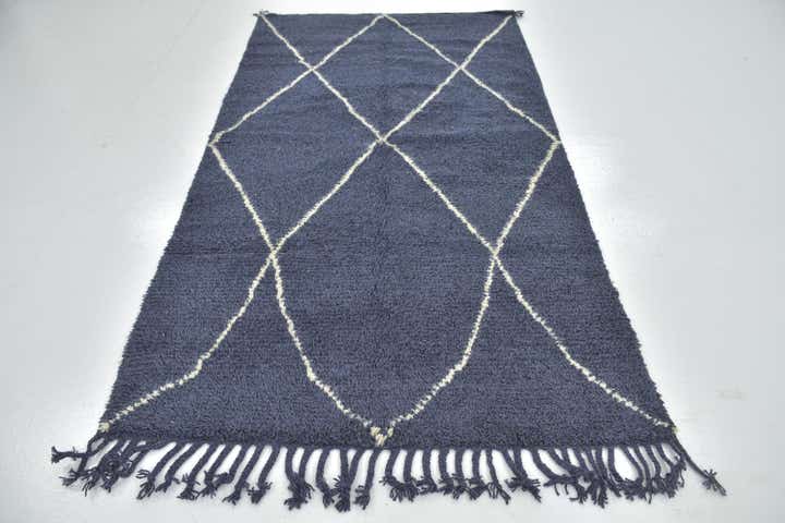 4' 8 x 8' 6 Hand Knotted Moroccan Wool Rug