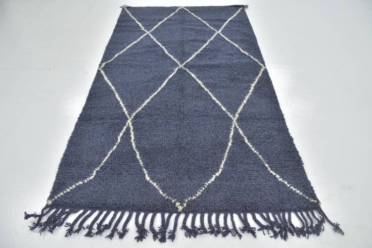 Detail image of 4' 8 x 8' 6 Hand Knotted Moroccan Wool Rug