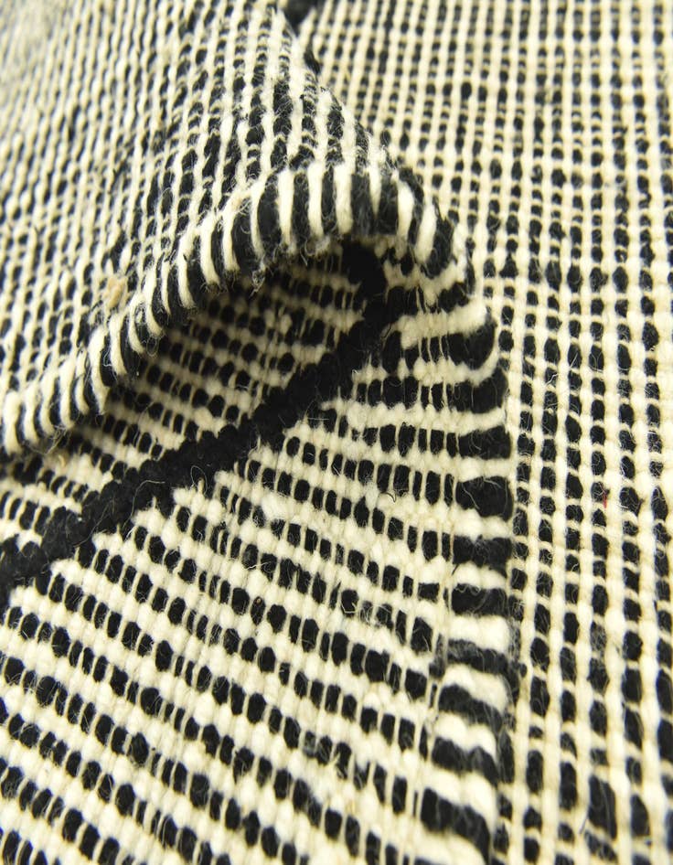 Detail image of 6' 5 x 9' 7  Hand Knotted Moroccan Wool Rug