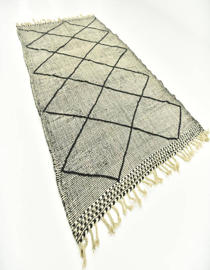 Detail image of 6' 5 x 9' 7  Hand Knotted Moroccan Wool Rug