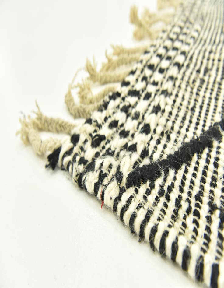 Detail image of 6' 5 x 9' 7  Hand Knotted Moroccan Wool Rug