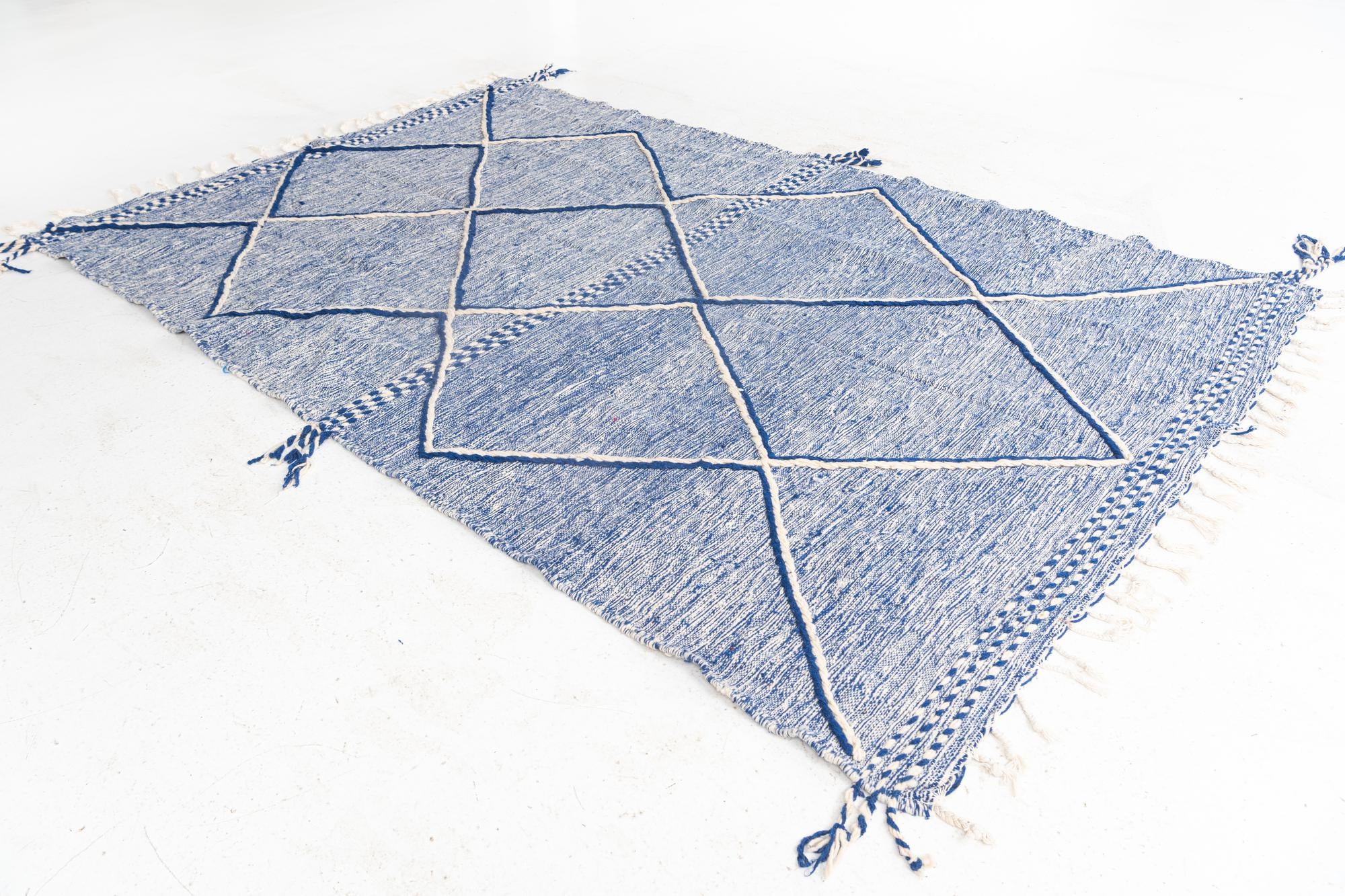 6' 5 x 10' Hand Knotted Moroccan Wool Rug