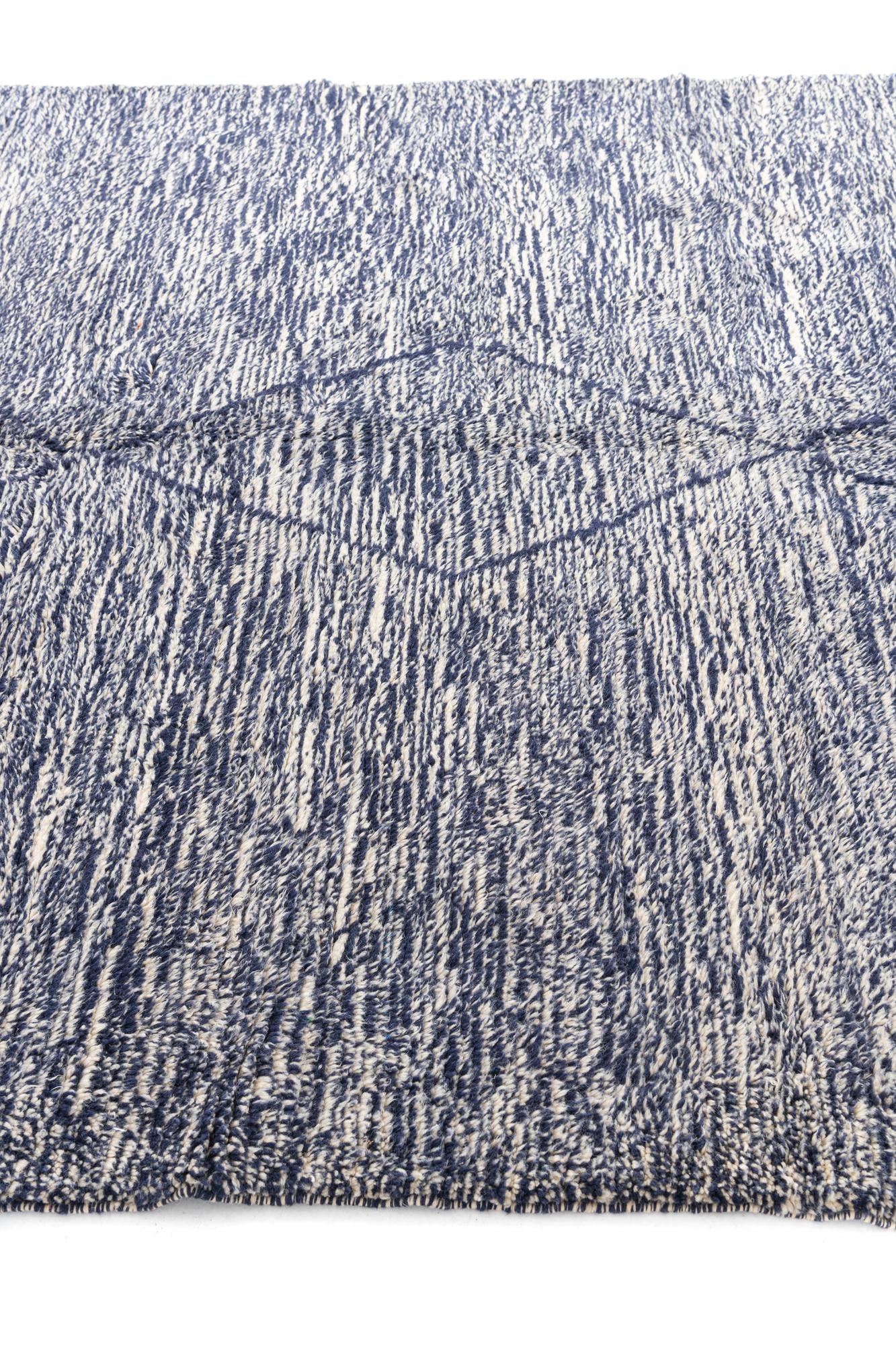 7' x 8' 8 Hand Knotted Moroccan Wool Rug
