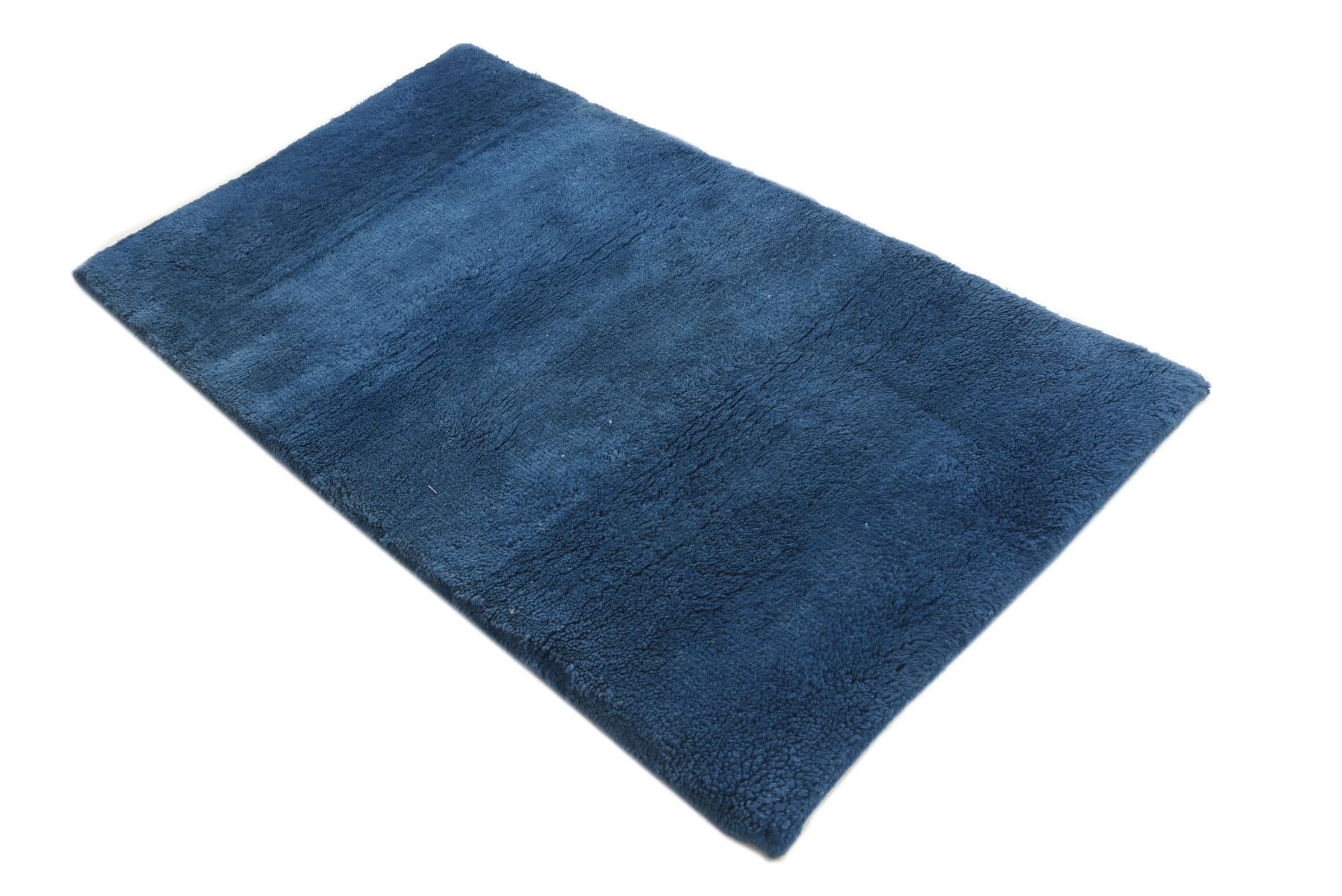 2' 6 x 4' 6 Hand Knotted Moroccan Wool Rug