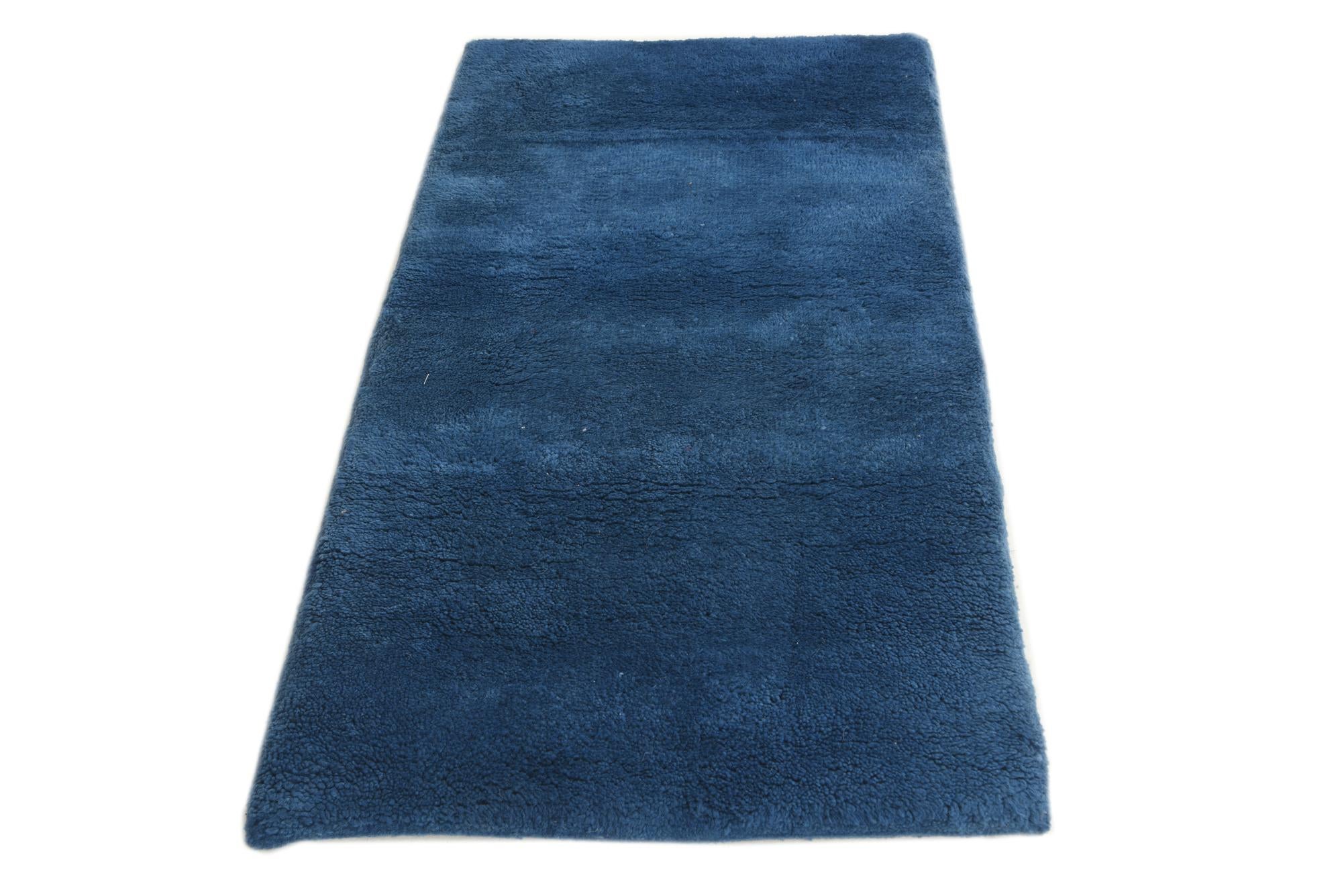 2' 6 x 4' 6 Hand Knotted Moroccan Wool Rug